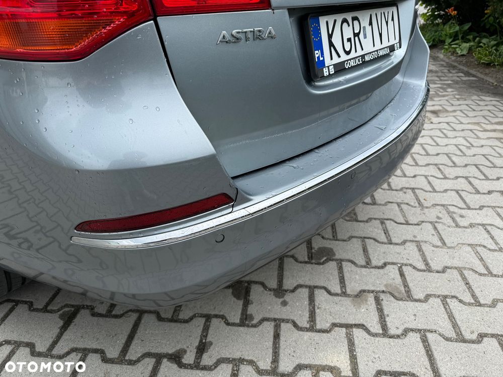Opel Astra 1.7 CDTI DPF ecoFLEX TourerStart/Stop 105g Sport - 16