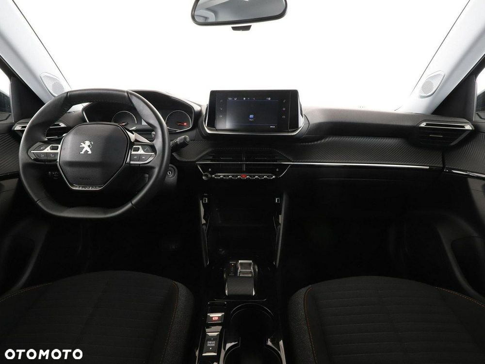 Peugeot 2008 PureTech 130 EAT8 Allure - 16