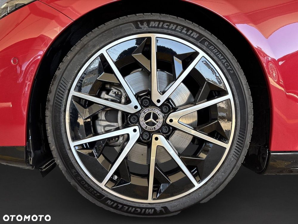 Mercedes-Benz CLA - 10