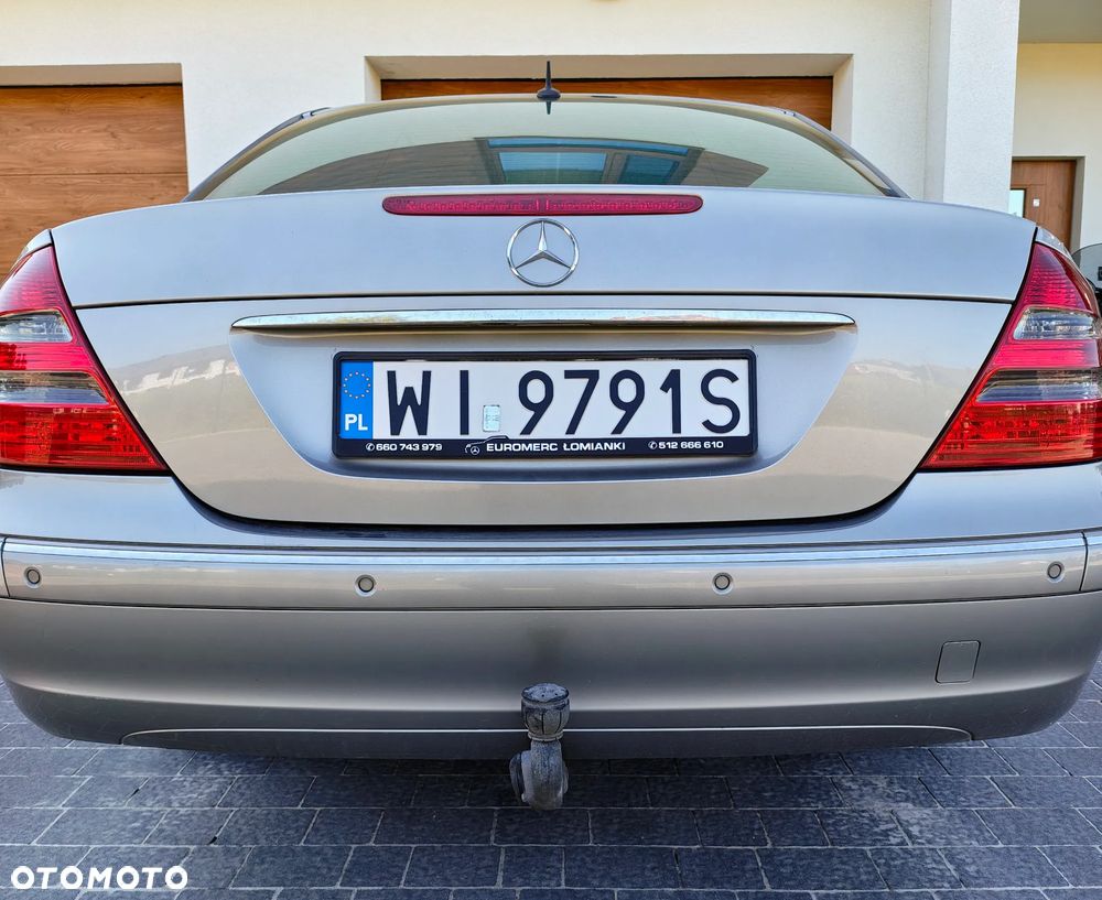Mercedes-Benz Klasa E - 17