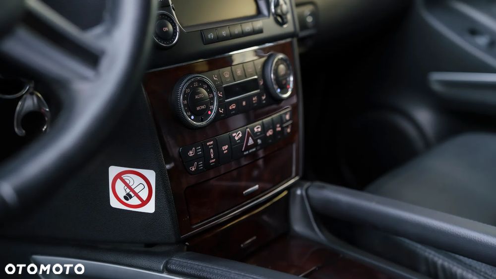 Mercedes-Benz ML 350 4Matic 7G-TRONIC - 11