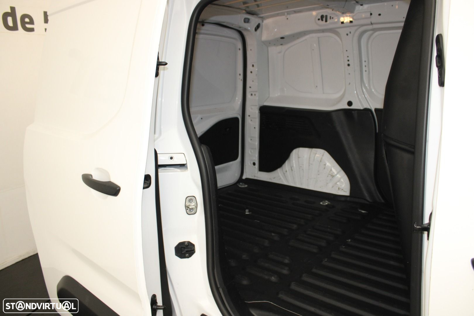Opel COMBO 1.5 D L1H1 ENJOY - 21