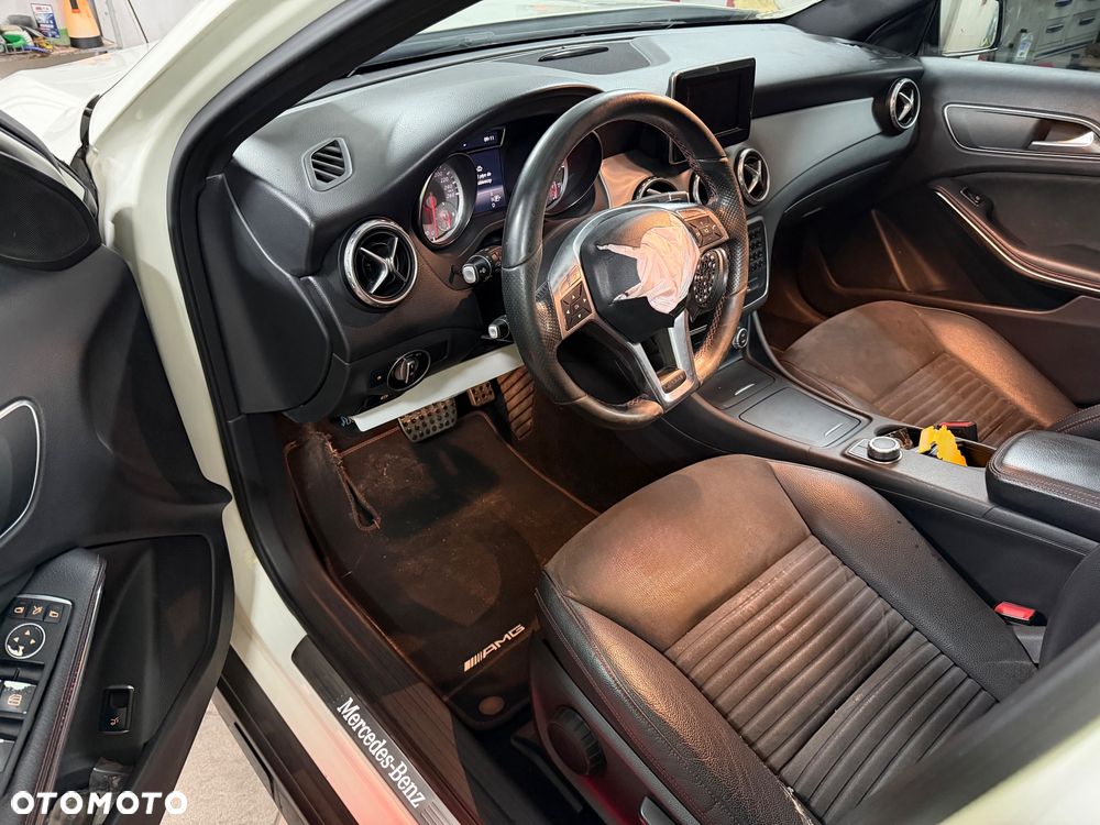 Mercedes-Benz GLA 220 CDI 7G-DCT AMG Line - 7