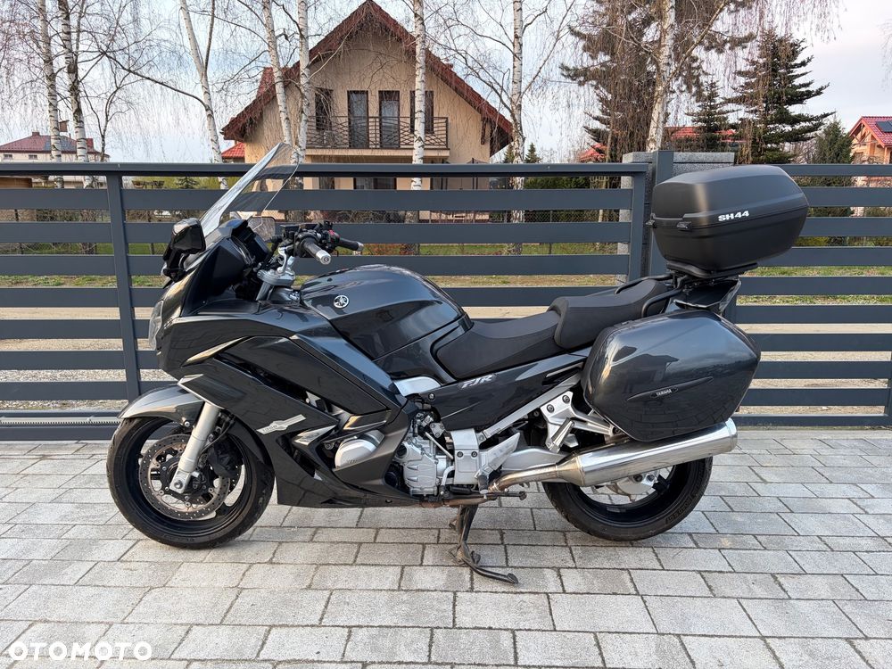 Yamaha FJR - 1