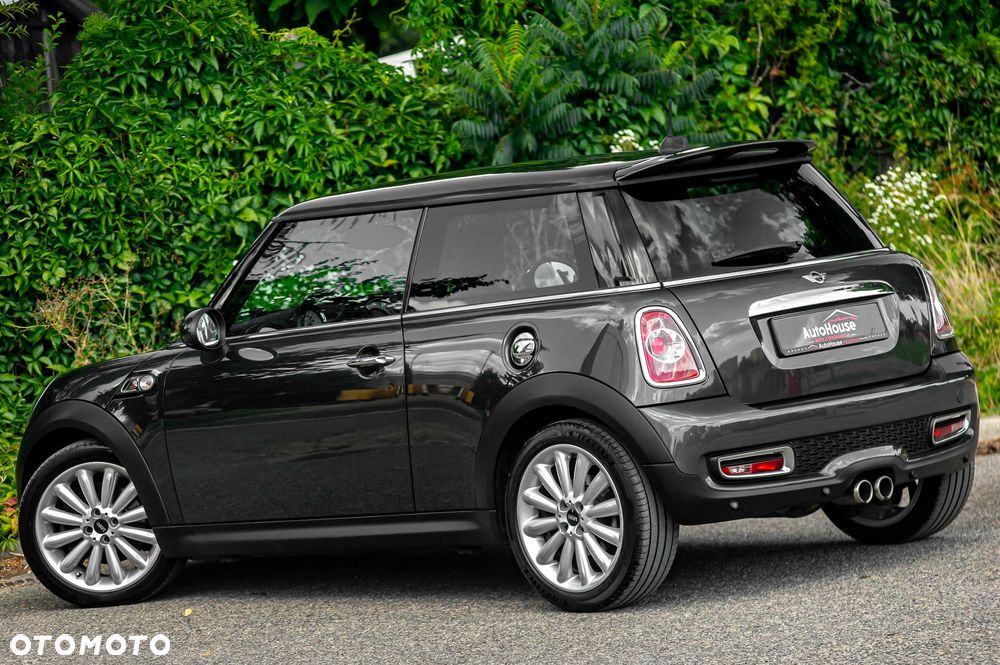 MINI Cooper S 50 Camden - 12