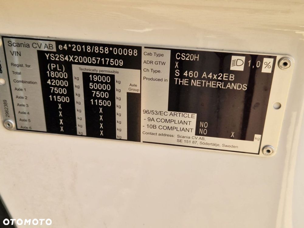 Scania S460A4x2EB Mega - 28