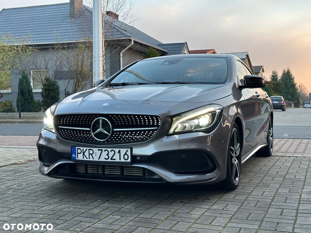 Mercedes-Benz CLA 220 d 7G-DCT AMG Line - 4