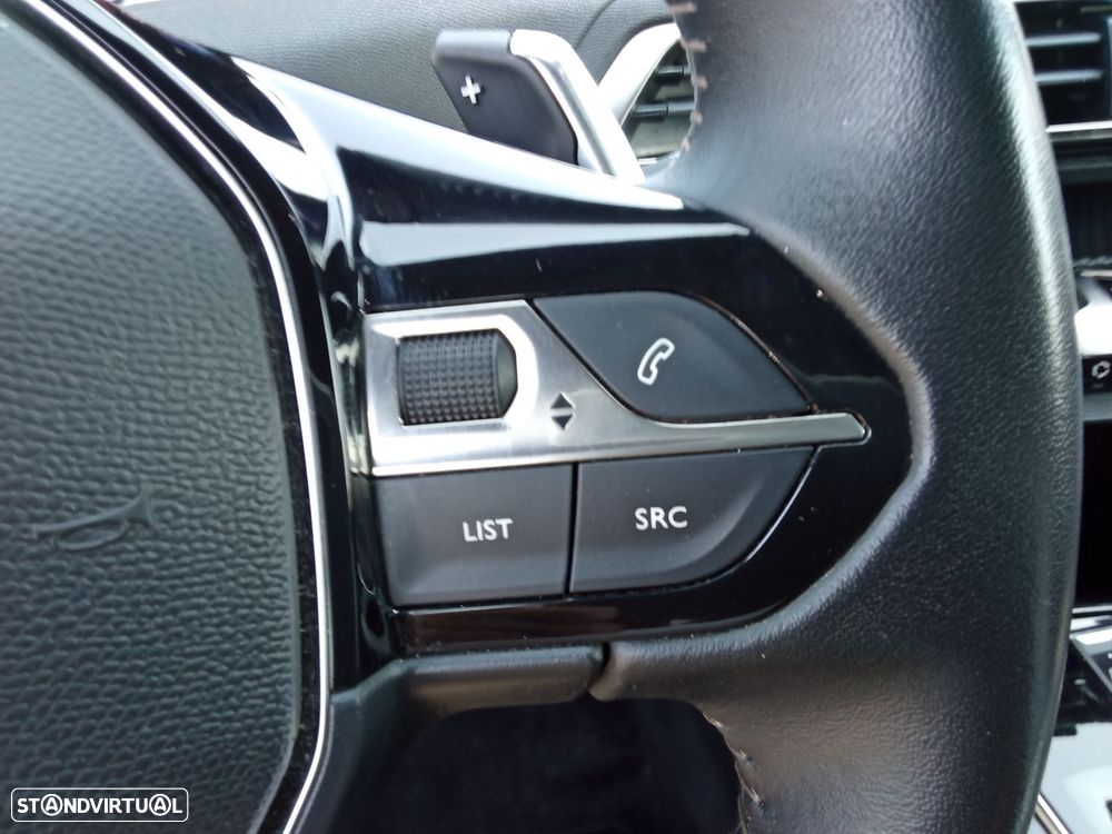 Peugeot 5008 1.5 BlueHDi Allure Pack EAT8 - 19
