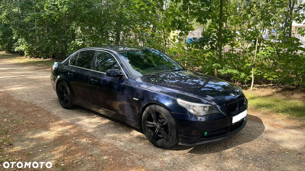 BMW Seria 5 520i - 5