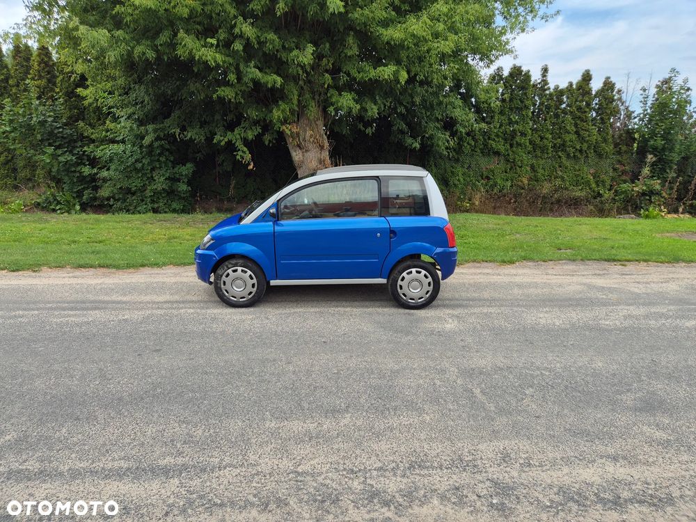 Microcar MC - 18