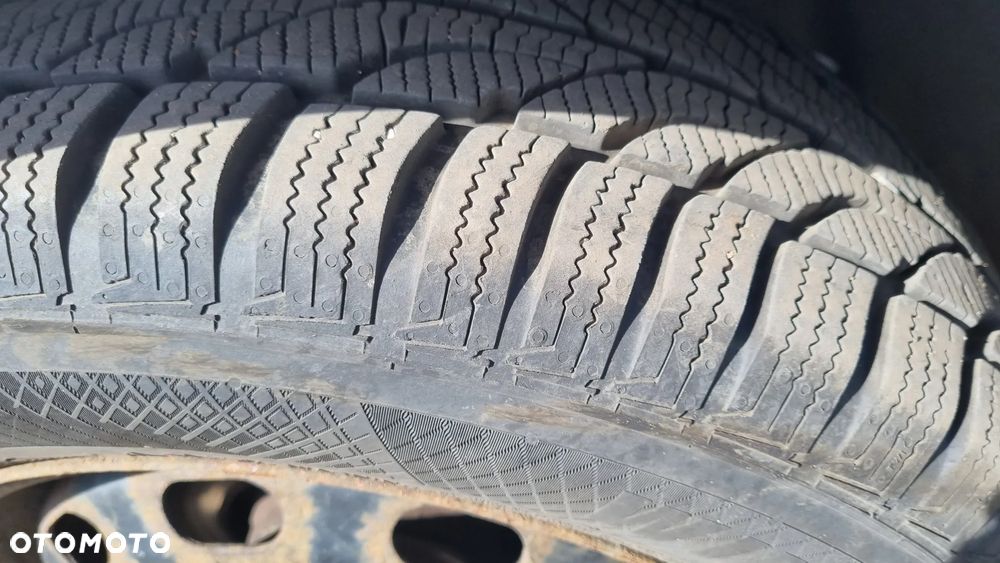 Volkswagen Golf 1.9 TDI Basis - 2