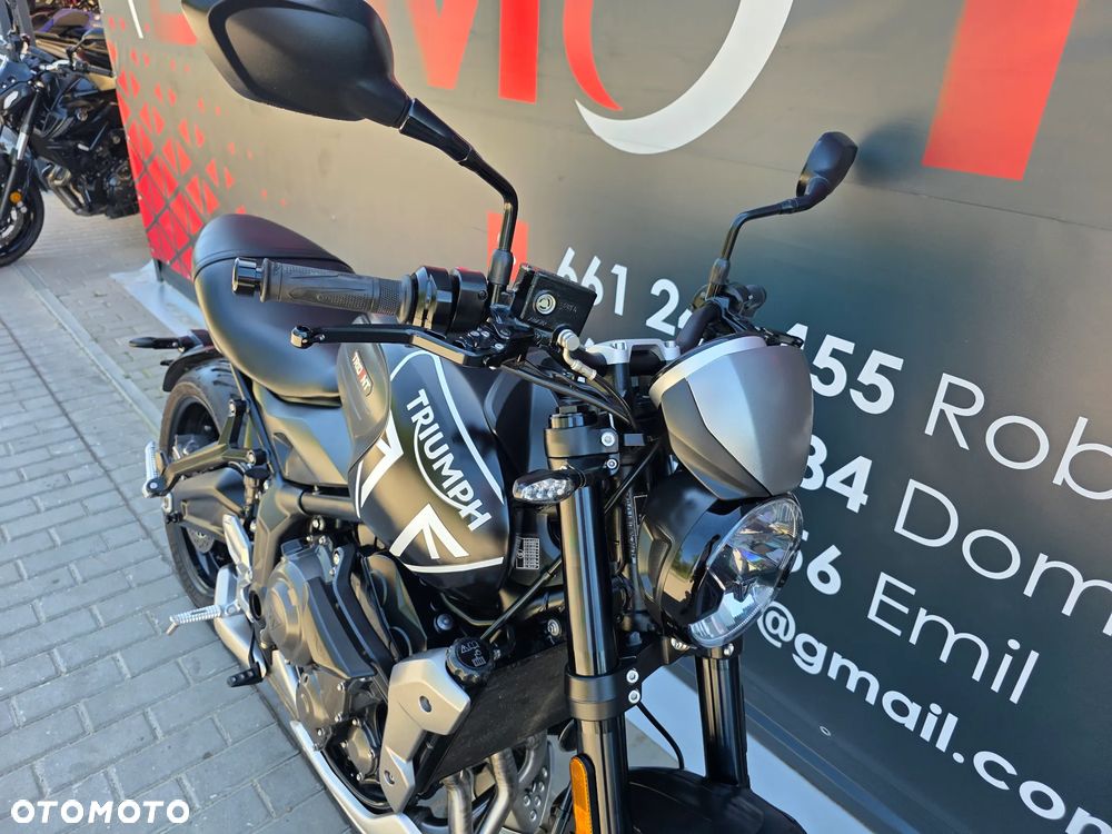Triumph Trident - 26