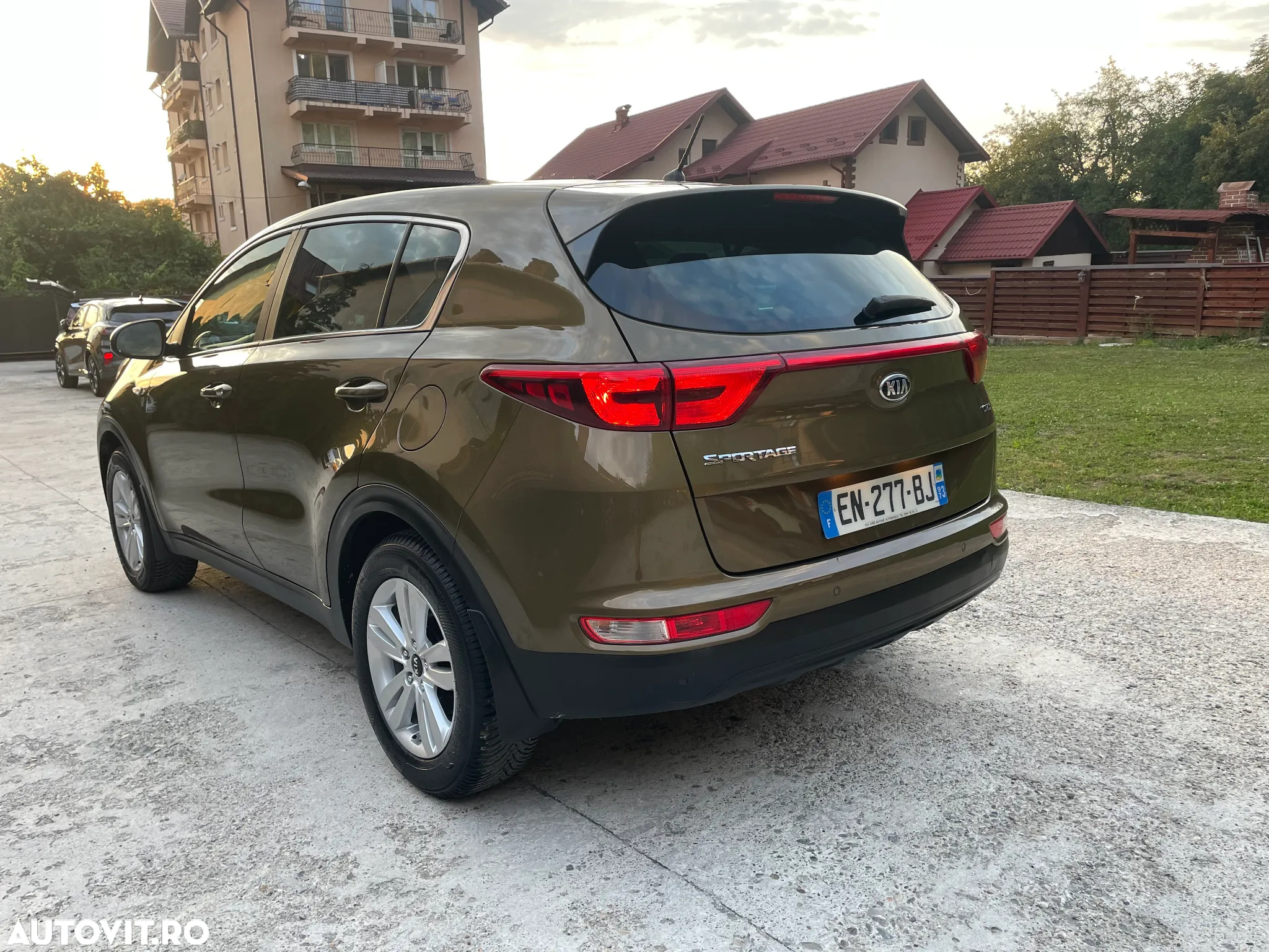 Kia Sportage 1.7 CRDI 2WD Edition 7 - 5