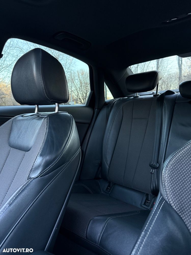 Audi A4 2.0 TDI S tronic - 25