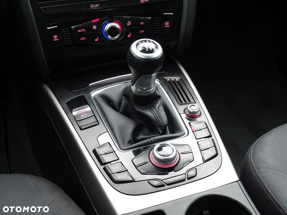 Audi A4 Avant - 25