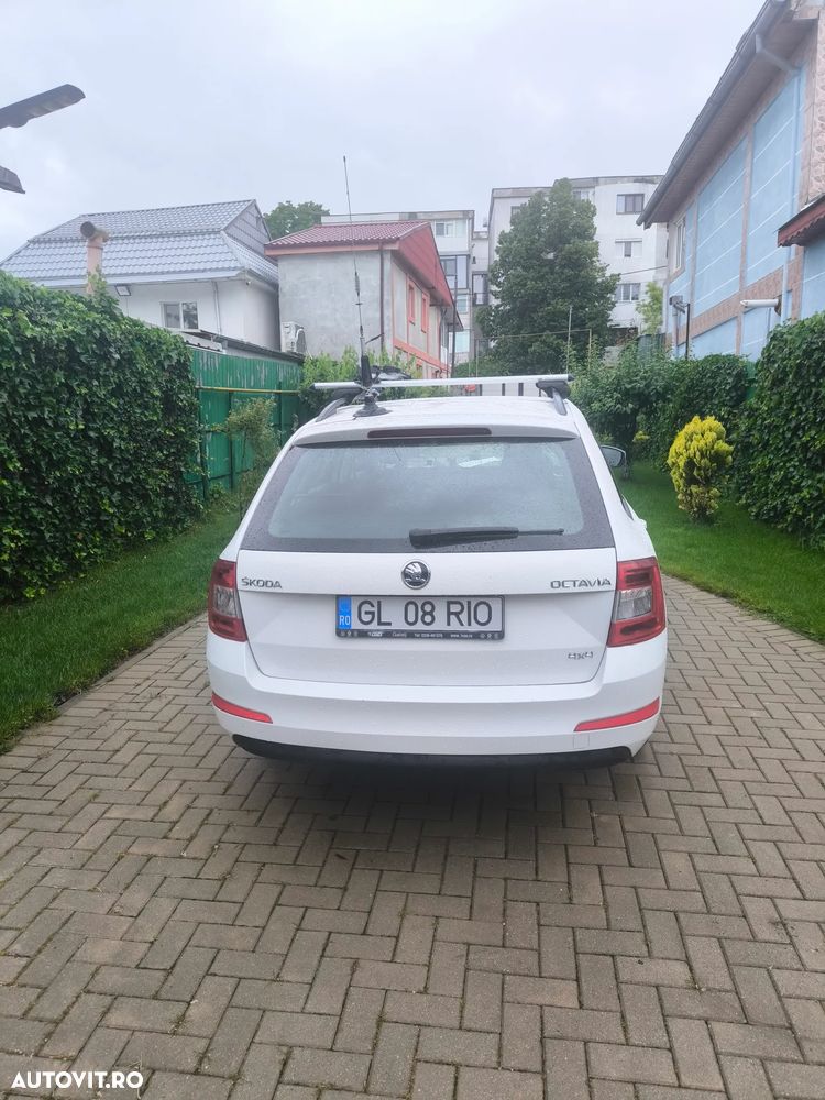 Skoda Octavia 2.0 TDI 4X4 Ambition - 3