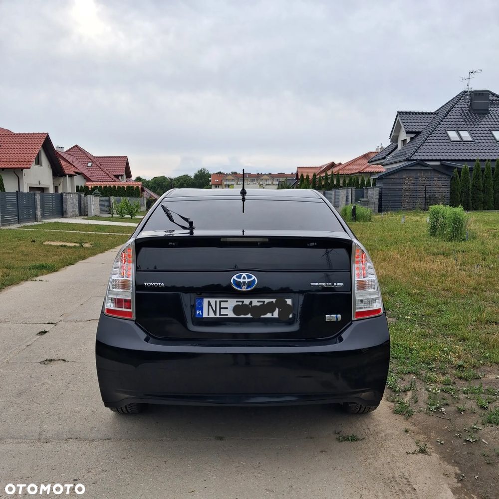 Toyota Prius - 11