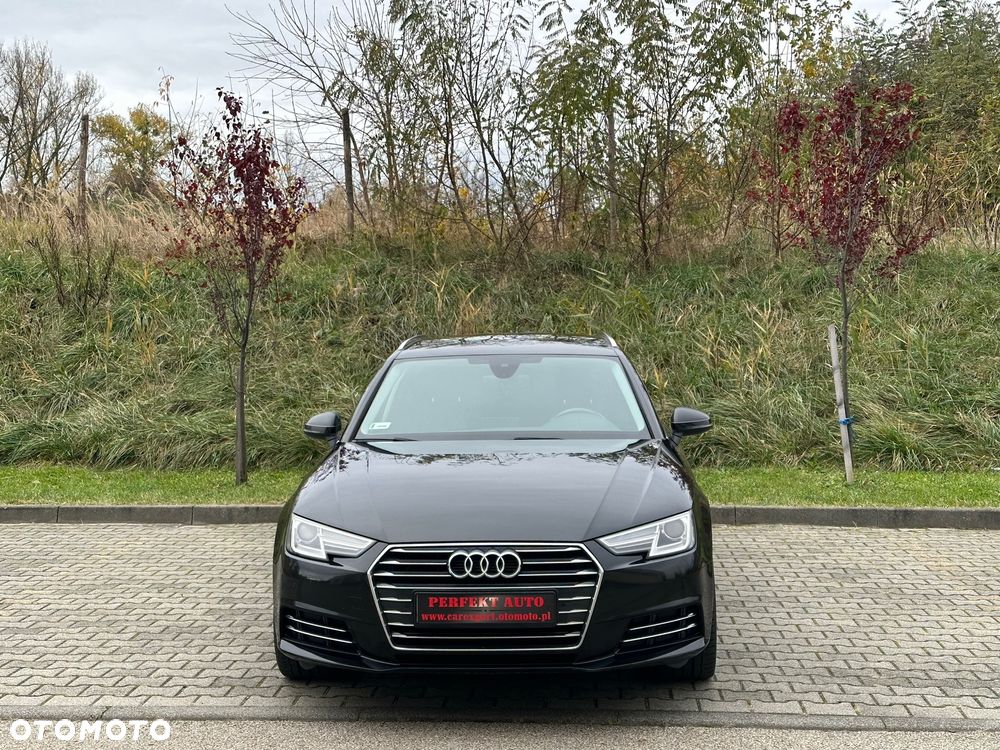 Audi A4 Avant - 1