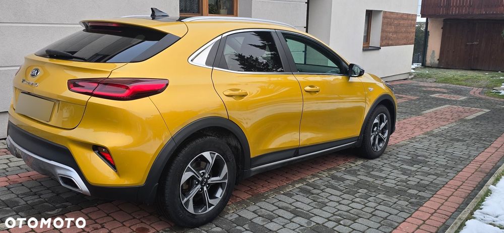 Kia XCeed 1.0 T-GDI M - 3