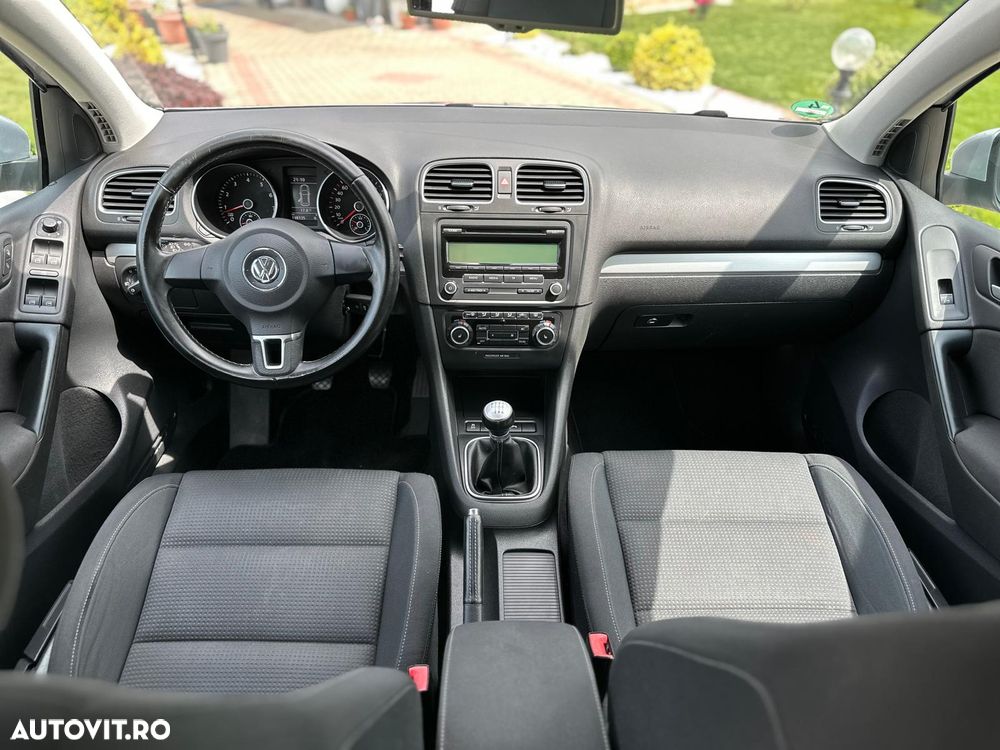 Volkswagen Golf 1.4 TSI Exclusive - 26
