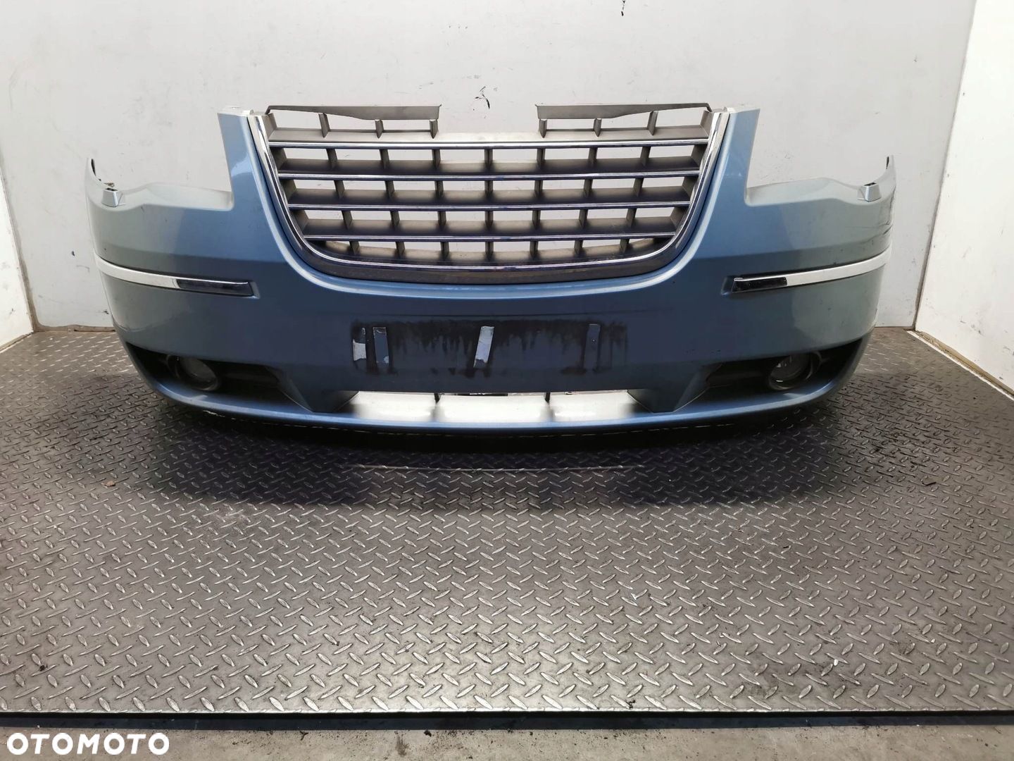 ZDERZAK PRZÓD CHRYSLER GRAND VOYAGER V 08- - 1