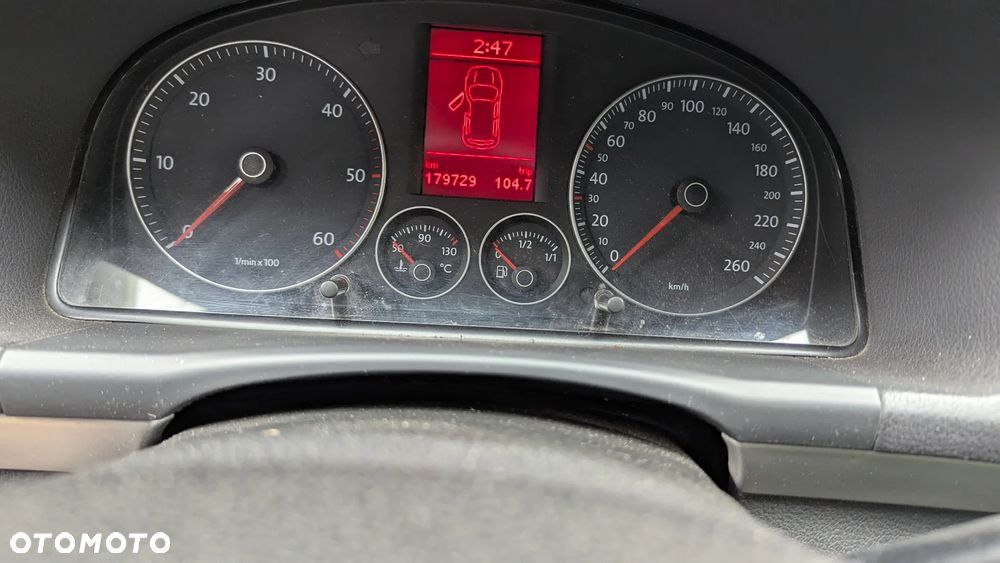 Volkswagen Touran 2.0 TDI DPF Highline - 8