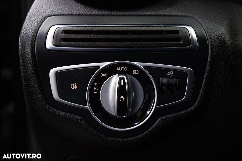 Mercedes-Benz C - 22