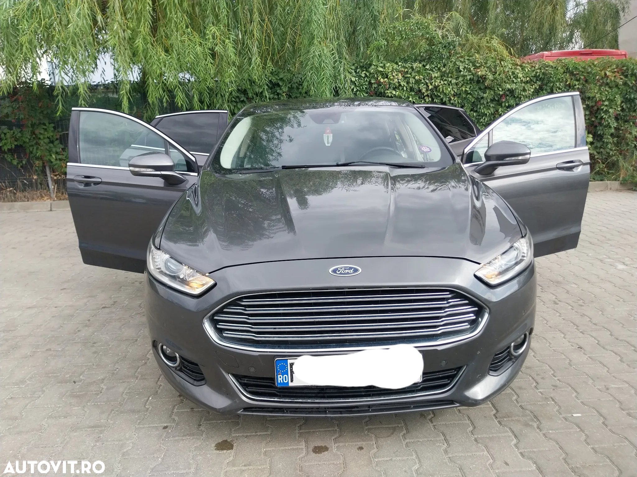 Ford Mondeo 1.6 TDCi ECOnetic Start-Stopp Titanium - 12