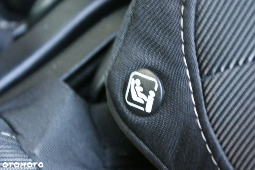 Renault Scenic 1.6 dCi Energy Dynamique - 17