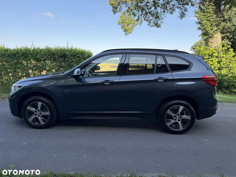 BMW X1 sDrive18d - 9