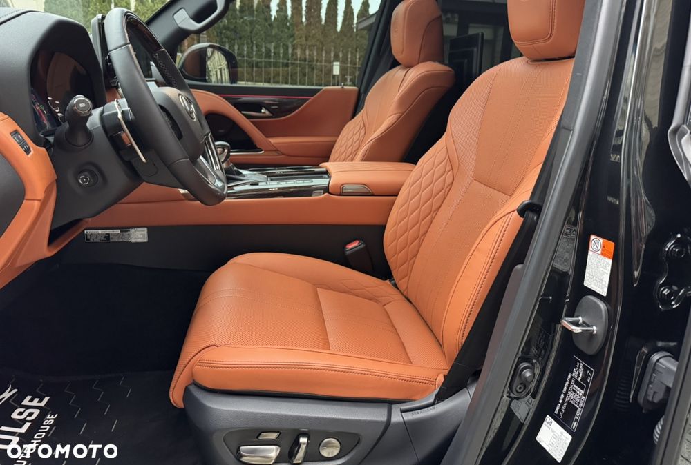 Lexus LX - 10