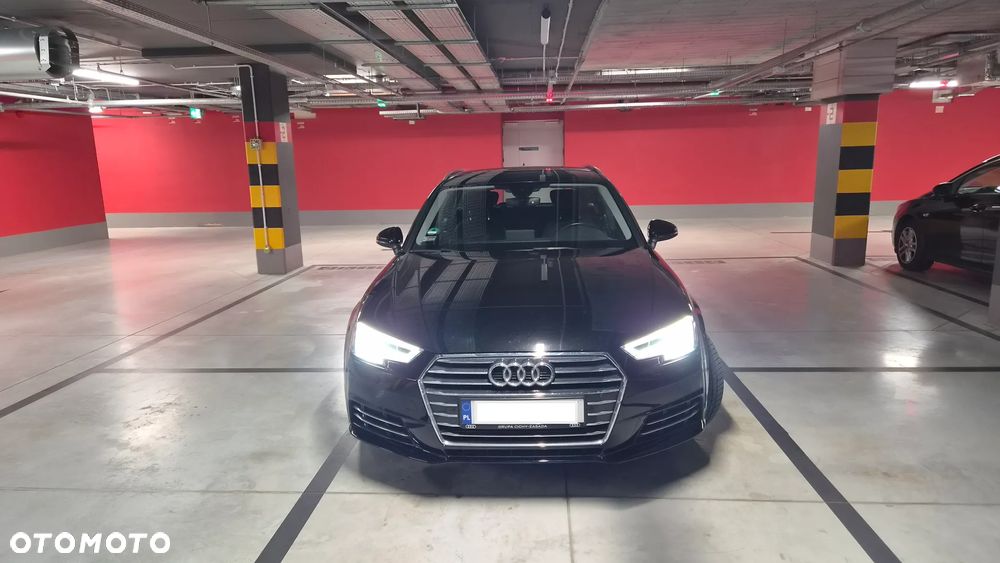 Audi A4 Avant - 4