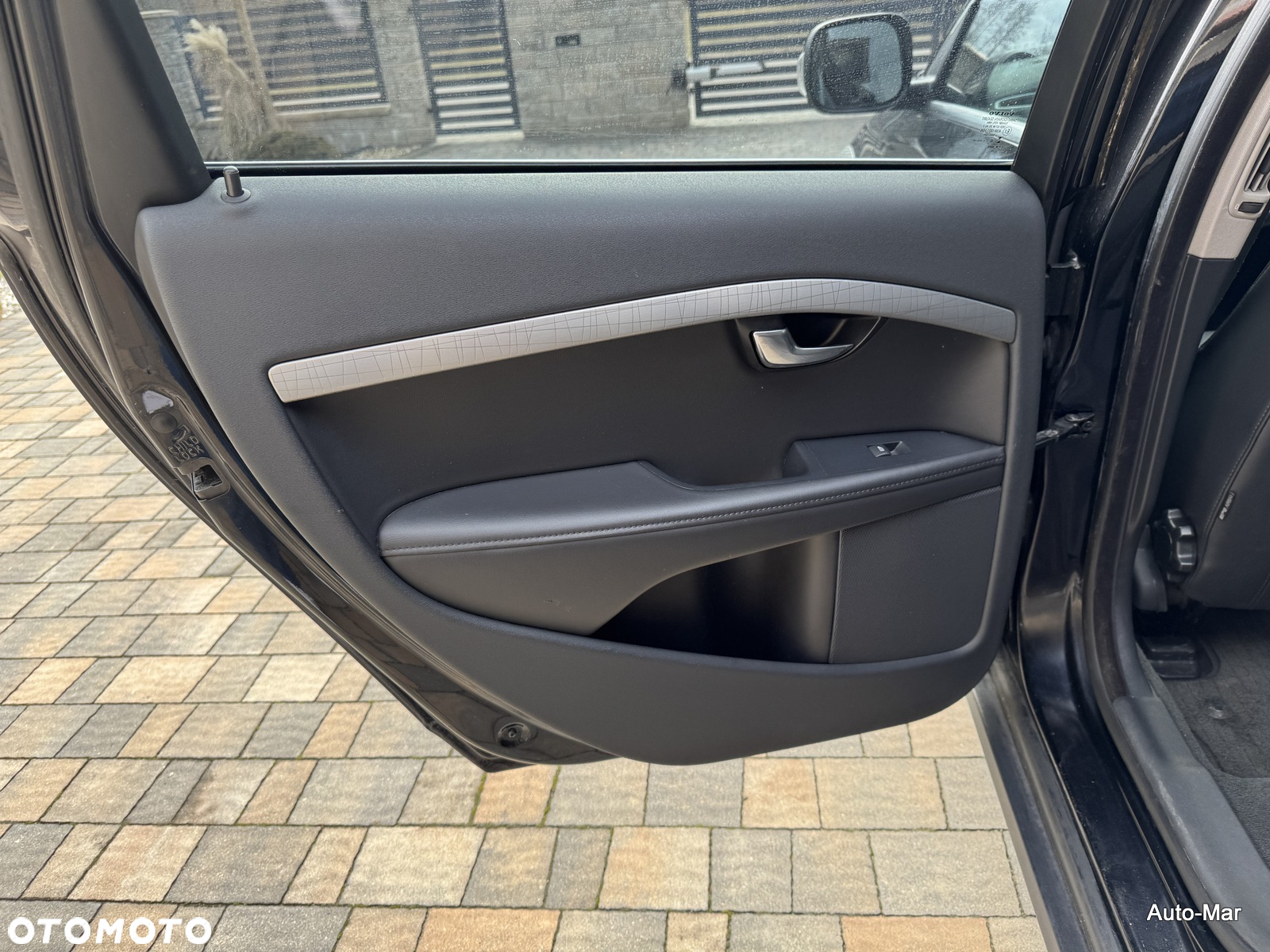Volvo XC 70 D4 Momentum - 10