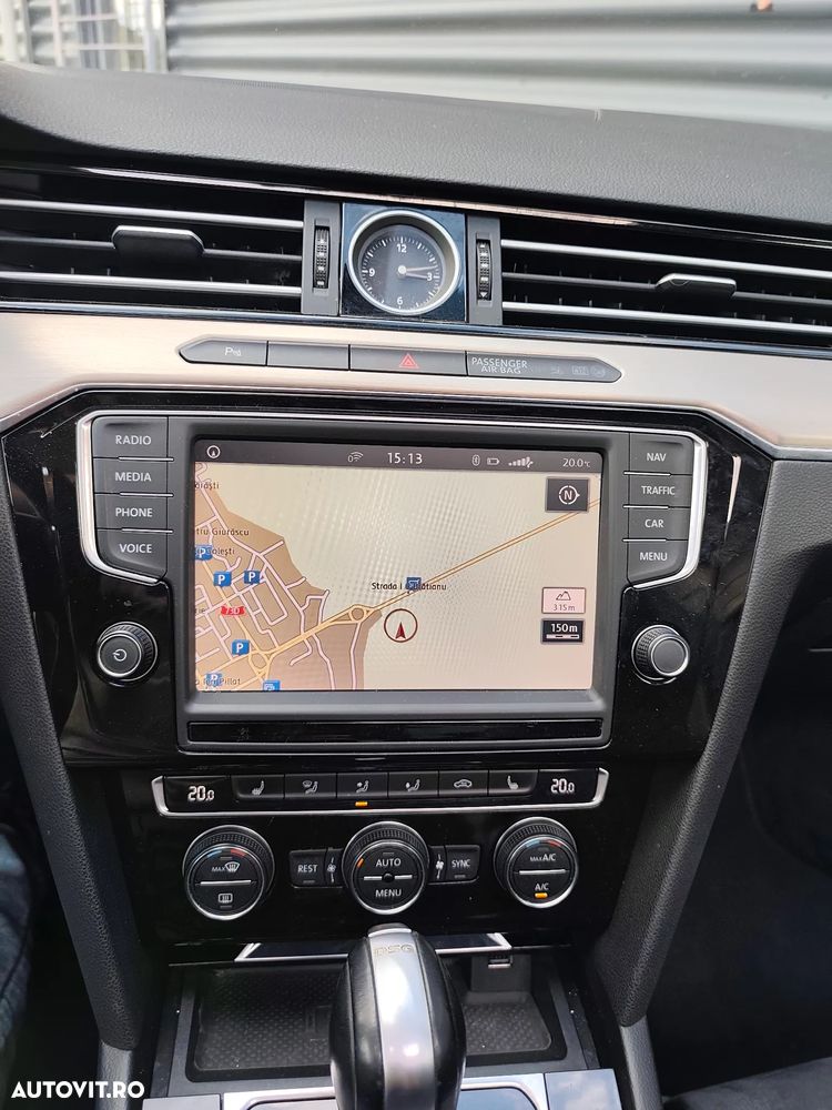 Volkswagen Passat - 14