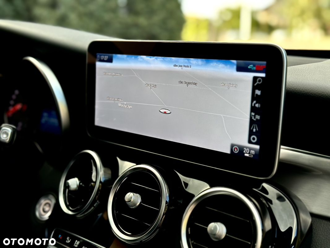 Mercedes-Benz Klasa C 180 T 9G-TRONIC AMG Line - 34