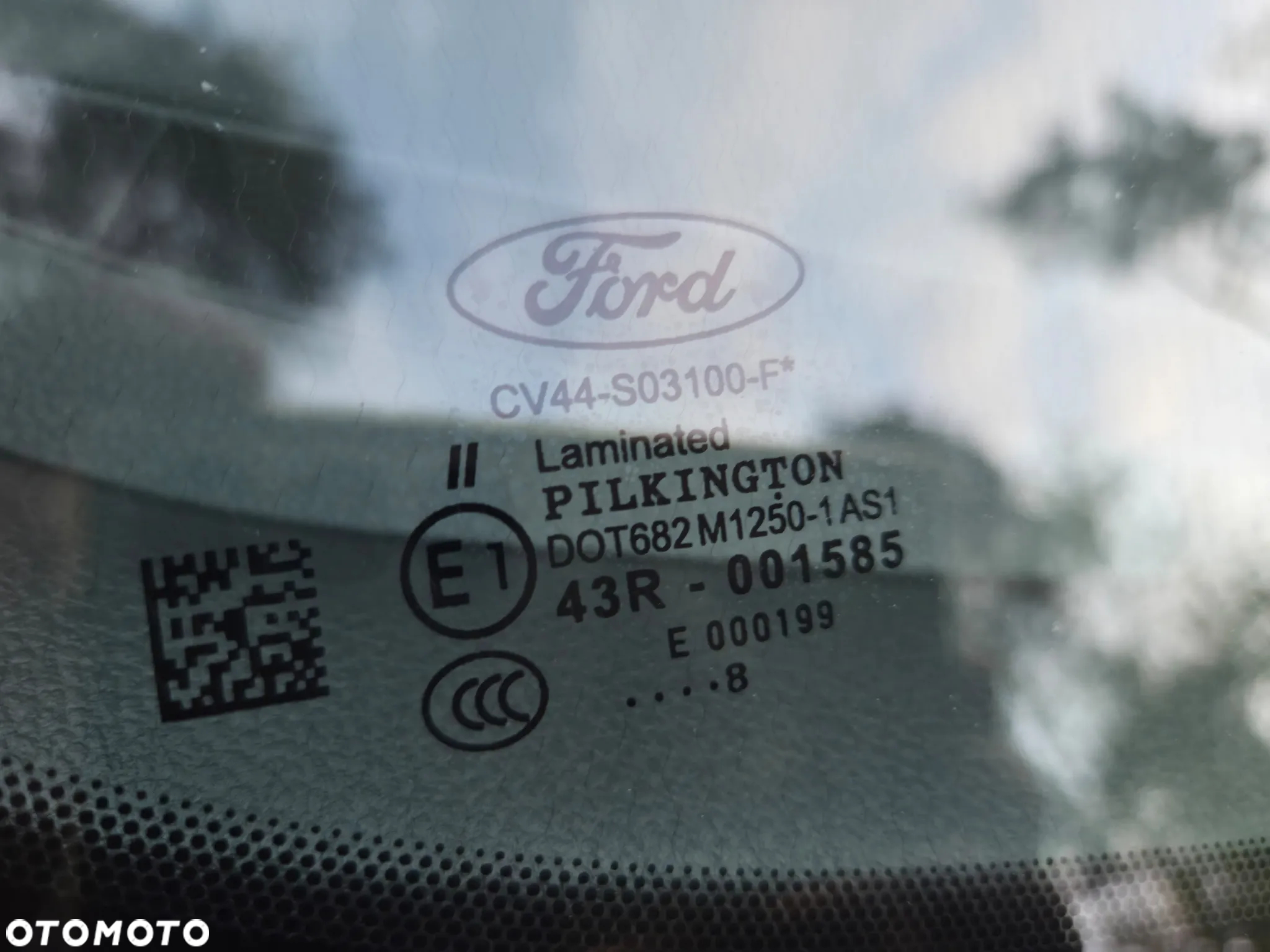 Ford Kuga 1.5 TDCi 2x4 Cool & Connect - 24