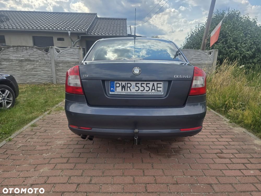 Skoda Octavia 1.4 TSI Ambiente - 4