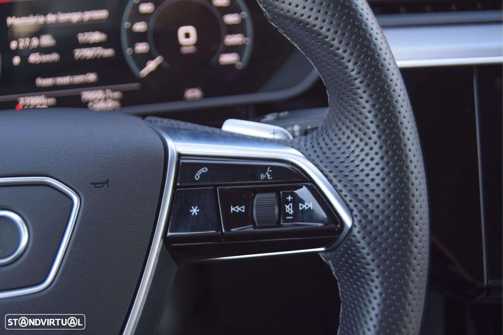 Audi e-tron 55 quattro S line - 19