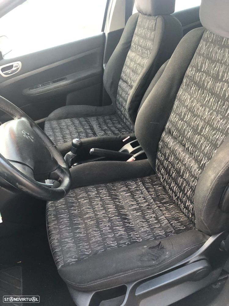 Peugeot 307 1.4 HDi XT - 9