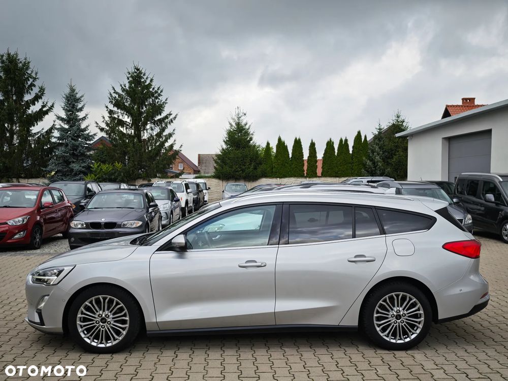 Ford Focus 1.5 EcoBlue Start-Stopp-System TITANIUM - 13