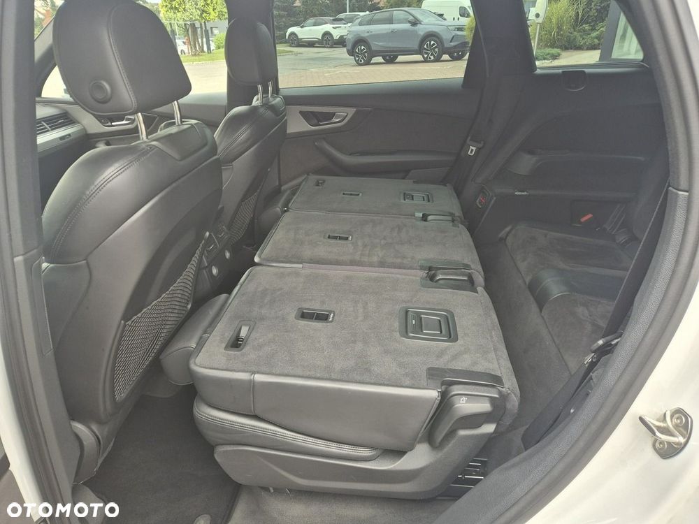 Audi Q7 3.0 TDI ultra Quattro Tiptronic - 31