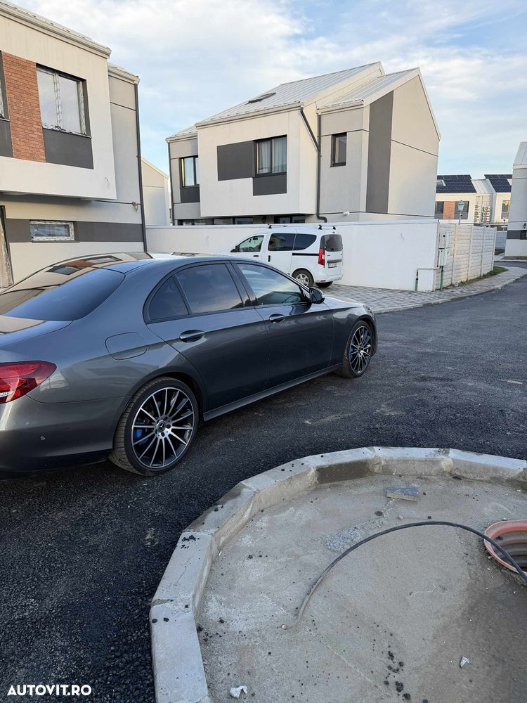 Mercedes-Benz E 350 D 9G-TRONIC AMG Line - 5