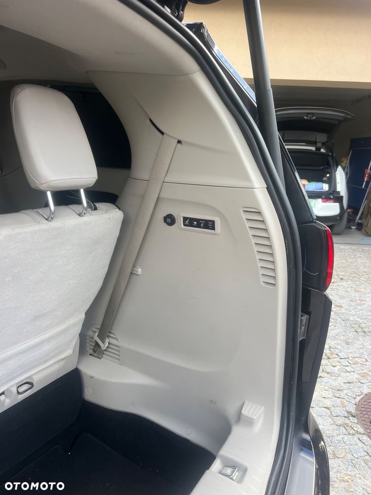 Chrysler Pacifica - 7