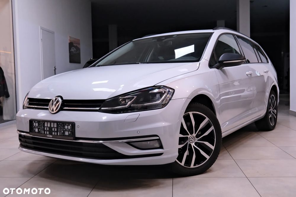 Volkswagen Golf 2.0 TSI OPF DSG R-Line - 21