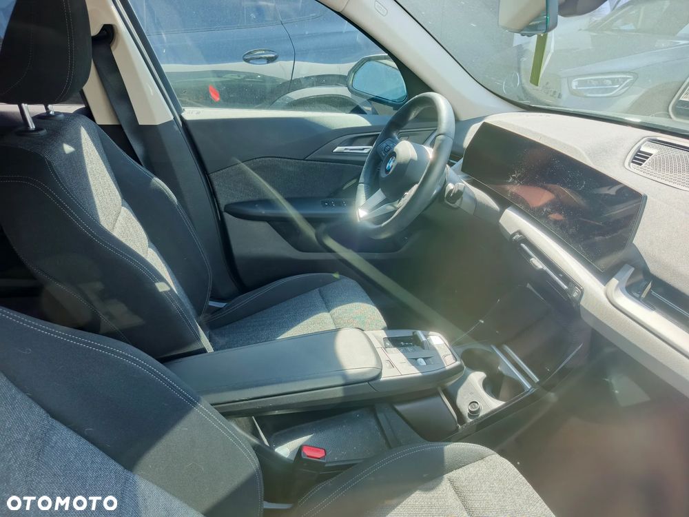 BMW X1 sDrive20i mHEV sport - 4