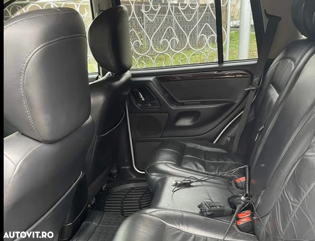 Jeep Grand Cherokee - 5
