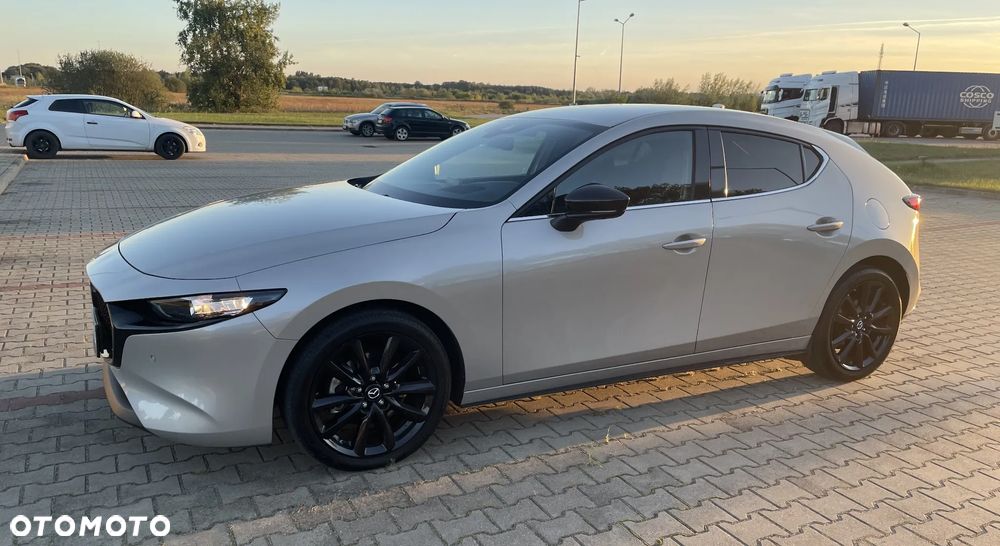 Mazda 3 e-SKYACTIV-G 150 M HYBRID EXCLUSIVE-LINE - 10