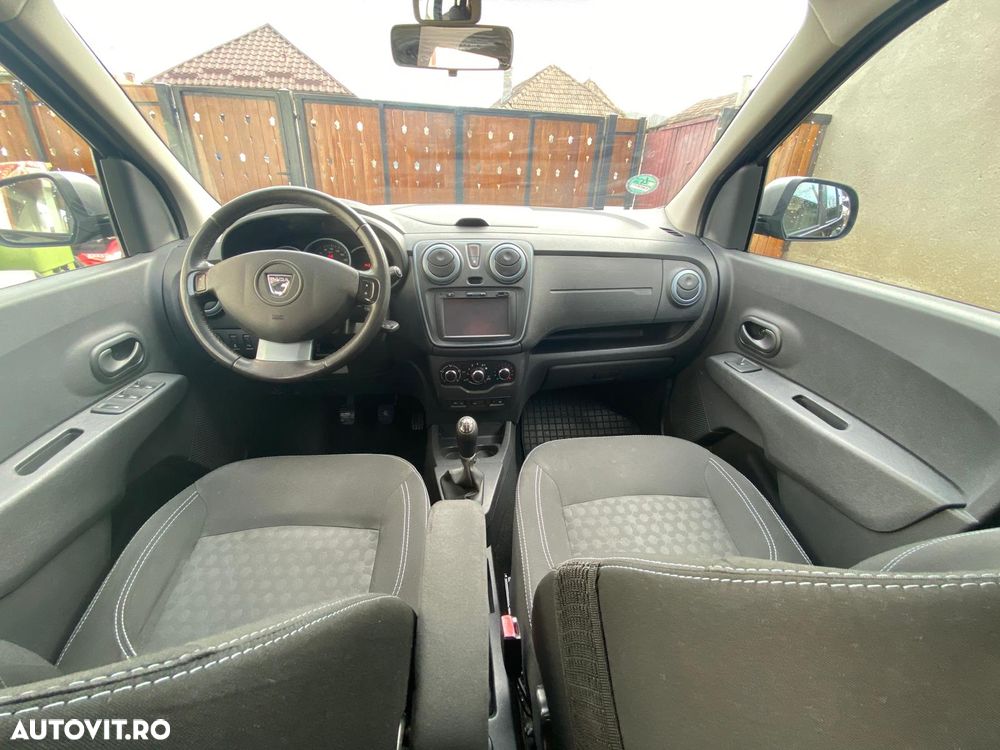 Dacia Lodgy TCe 115 Stepway - 7