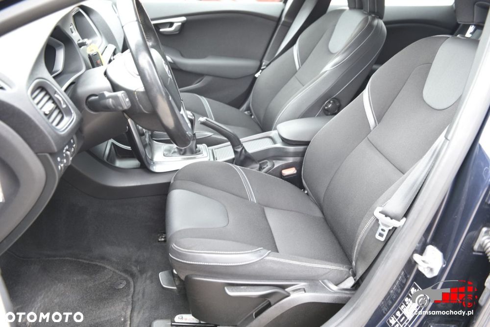 Volvo V40 - 17