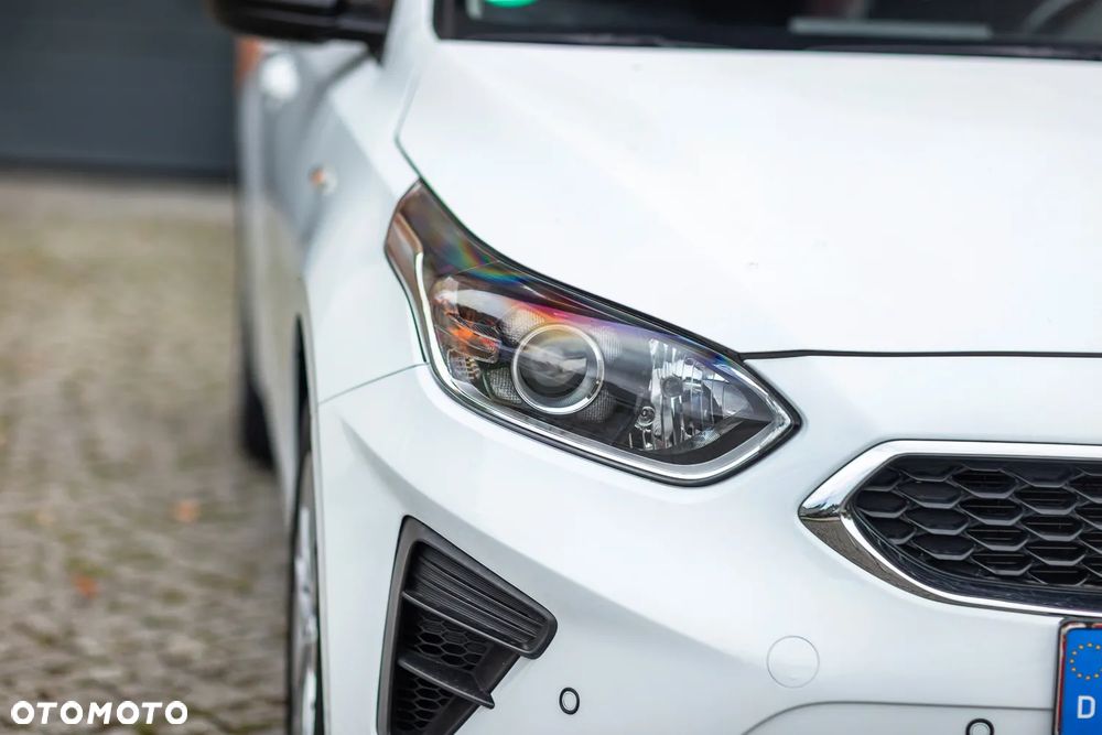 Kia Ceed 1.0 T-GDI 100 OPF Attract - 8